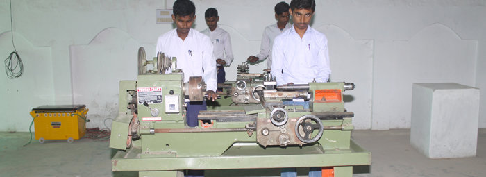 Dulari Devi Industrial Training Institute ,Maharajganj,Ghazipur