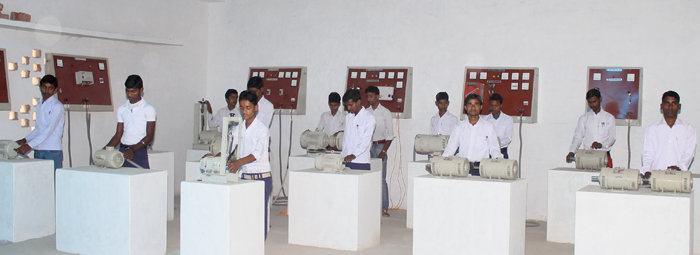 Dulari Devi Industrial Training Institute ,Maharajganj,Ghazipur